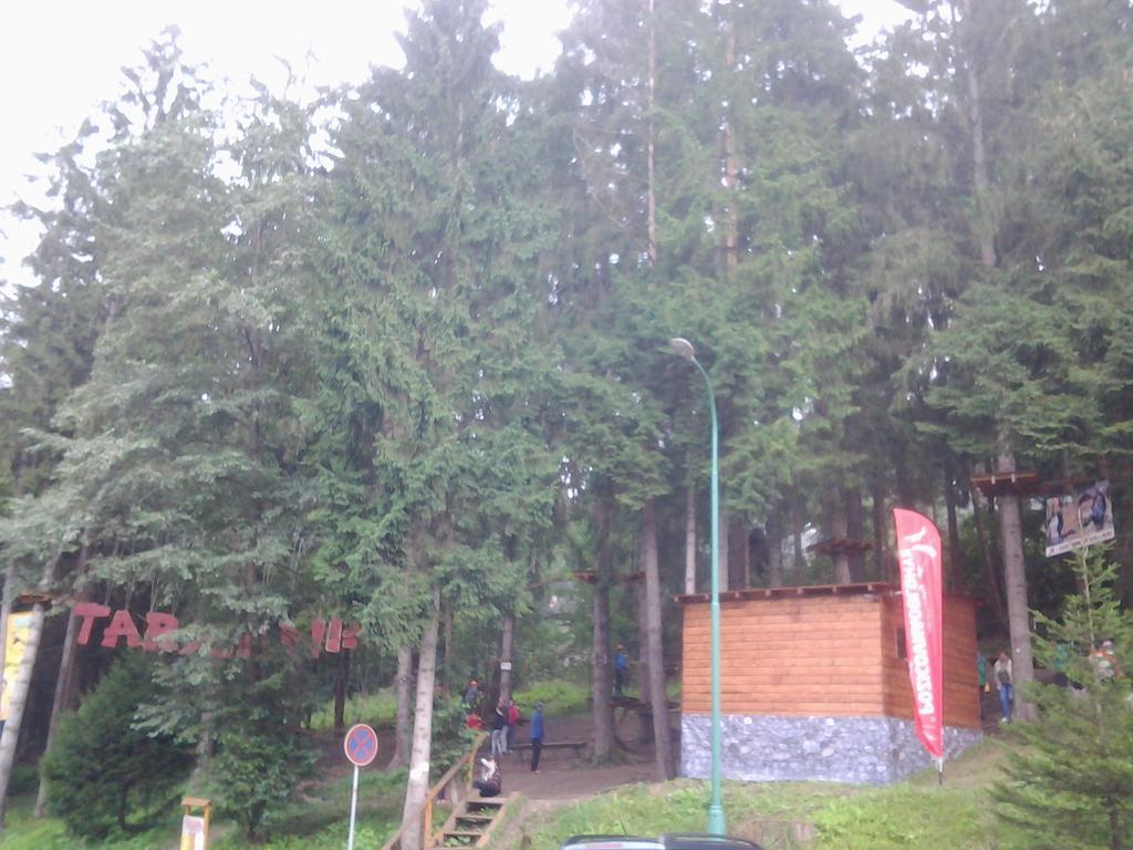 FATRAPARK 1 U SOVIČKY štúdio, kuchynka, kúpeľňa,s balkónom grátis parkovanie v podzemnej garáži Ruzomberok Esterno foto